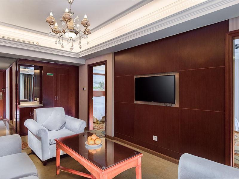 Vienna Classic Hotel Qingyuan Taihe Ancient Cave Scenic Area Exterior foto