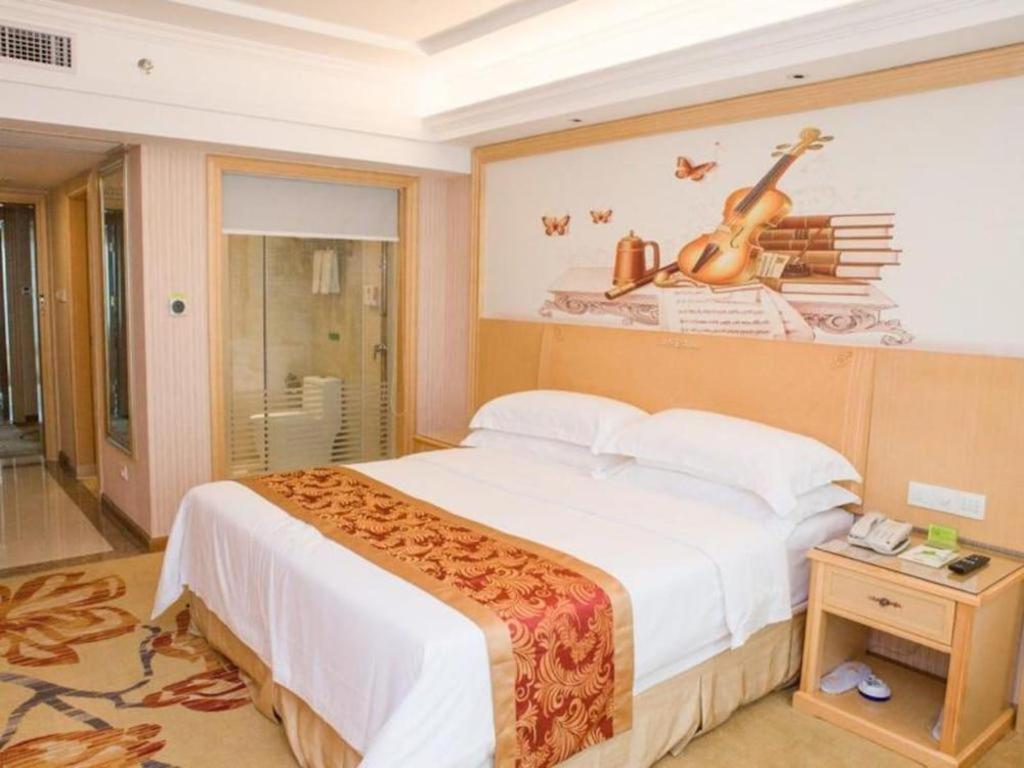 Vienna Classic Hotel Qingyuan Taihe Ancient Cave Scenic Area Exterior foto