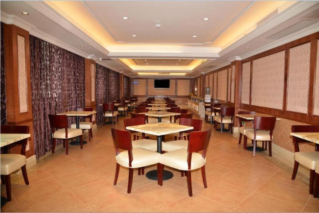 Vienna Classic Hotel Qingyuan Taihe Ancient Cave Scenic Area Exterior foto