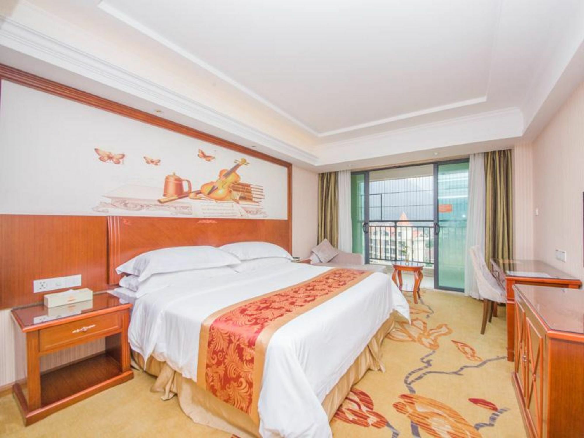Vienna Classic Hotel Qingyuan Taihe Ancient Cave Scenic Area Exterior foto